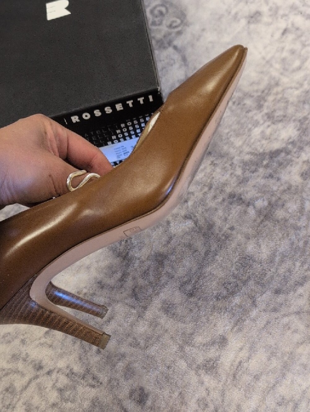 Fratelli Rossetti Chestnut Brown Leather Pointed Toe Pumps - Picture 7 of 10
